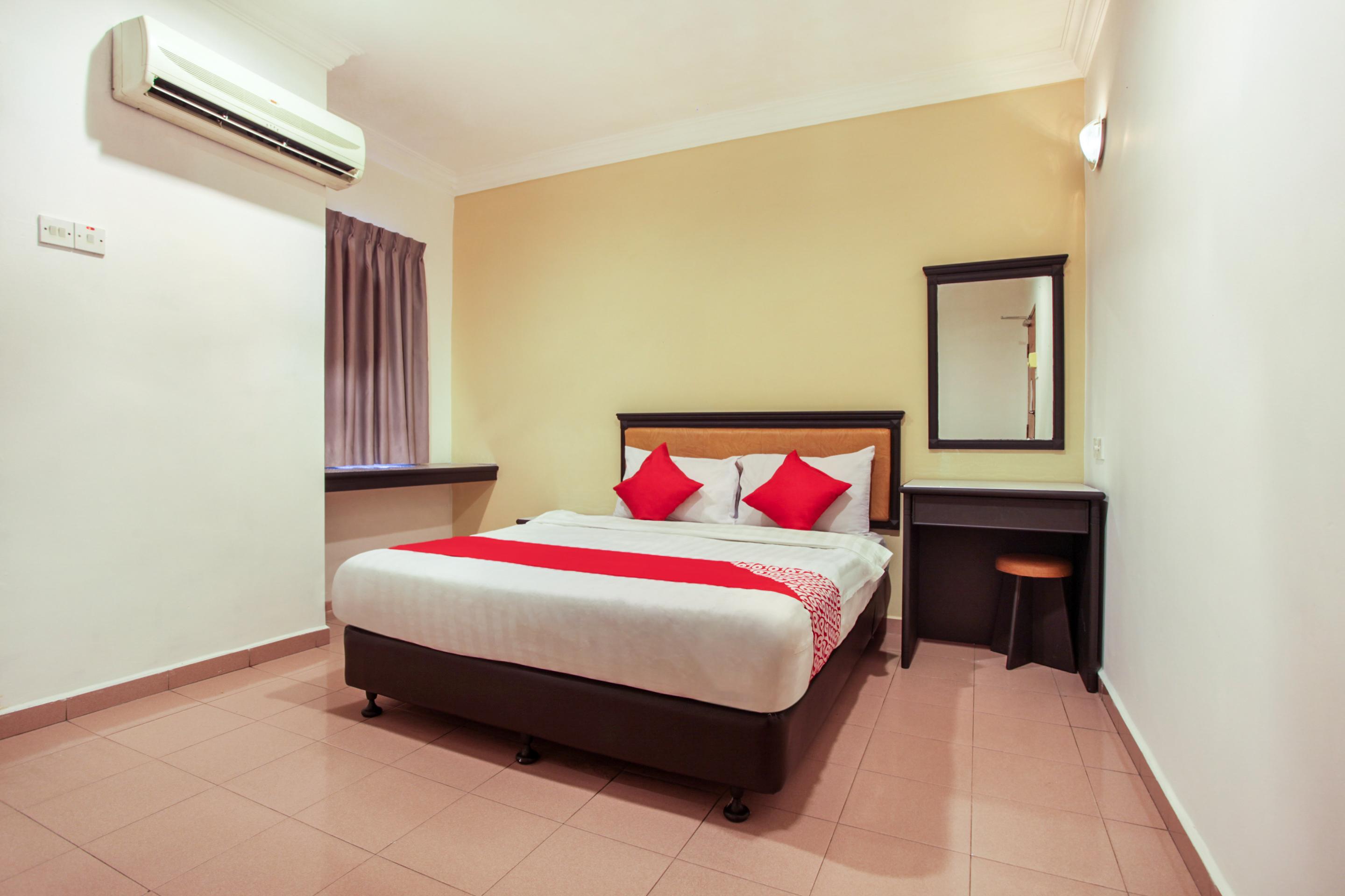 Hotel Home 88 Teluk Intan Exterior foto