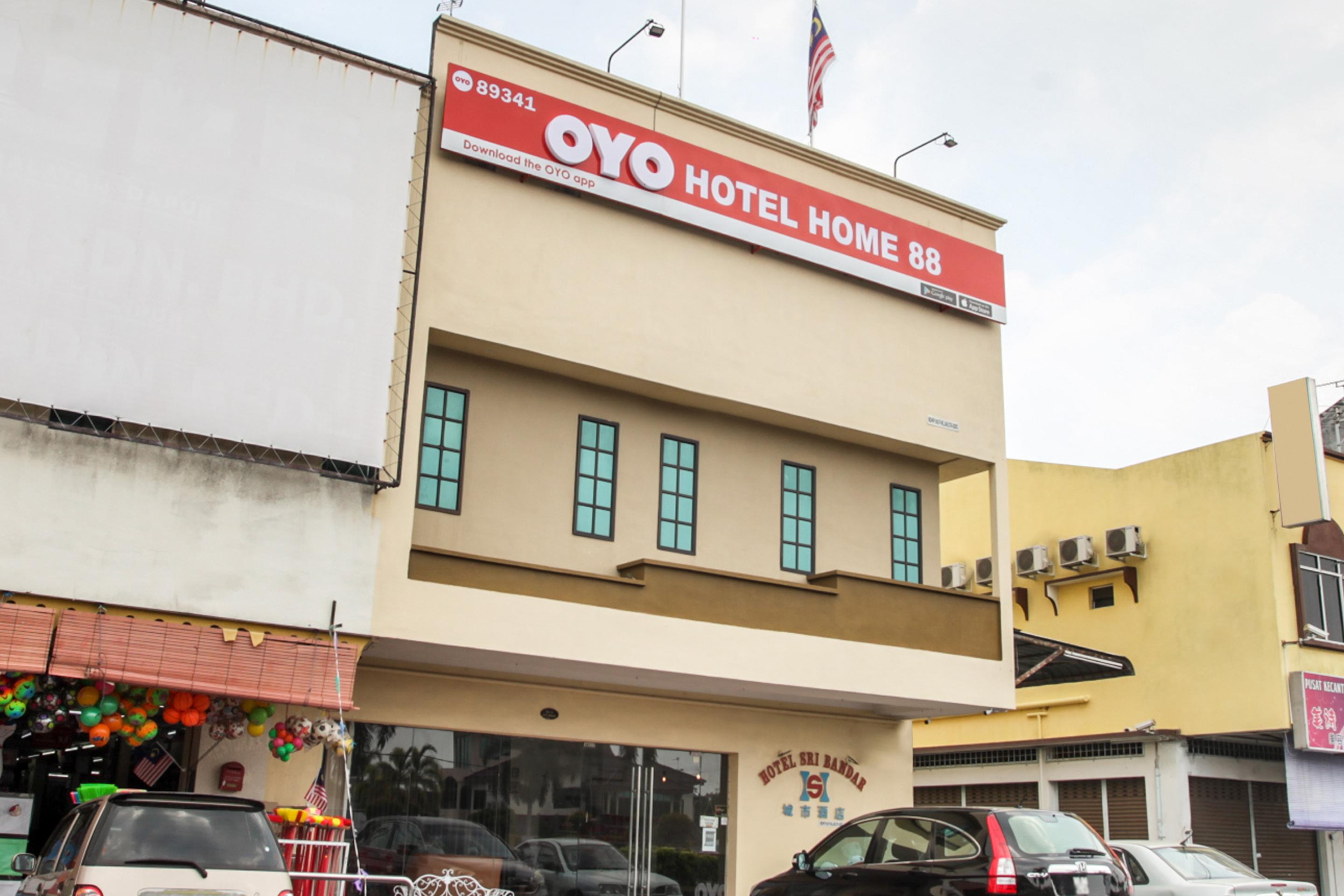 Hotel Home 88 Teluk Intan Exterior foto
