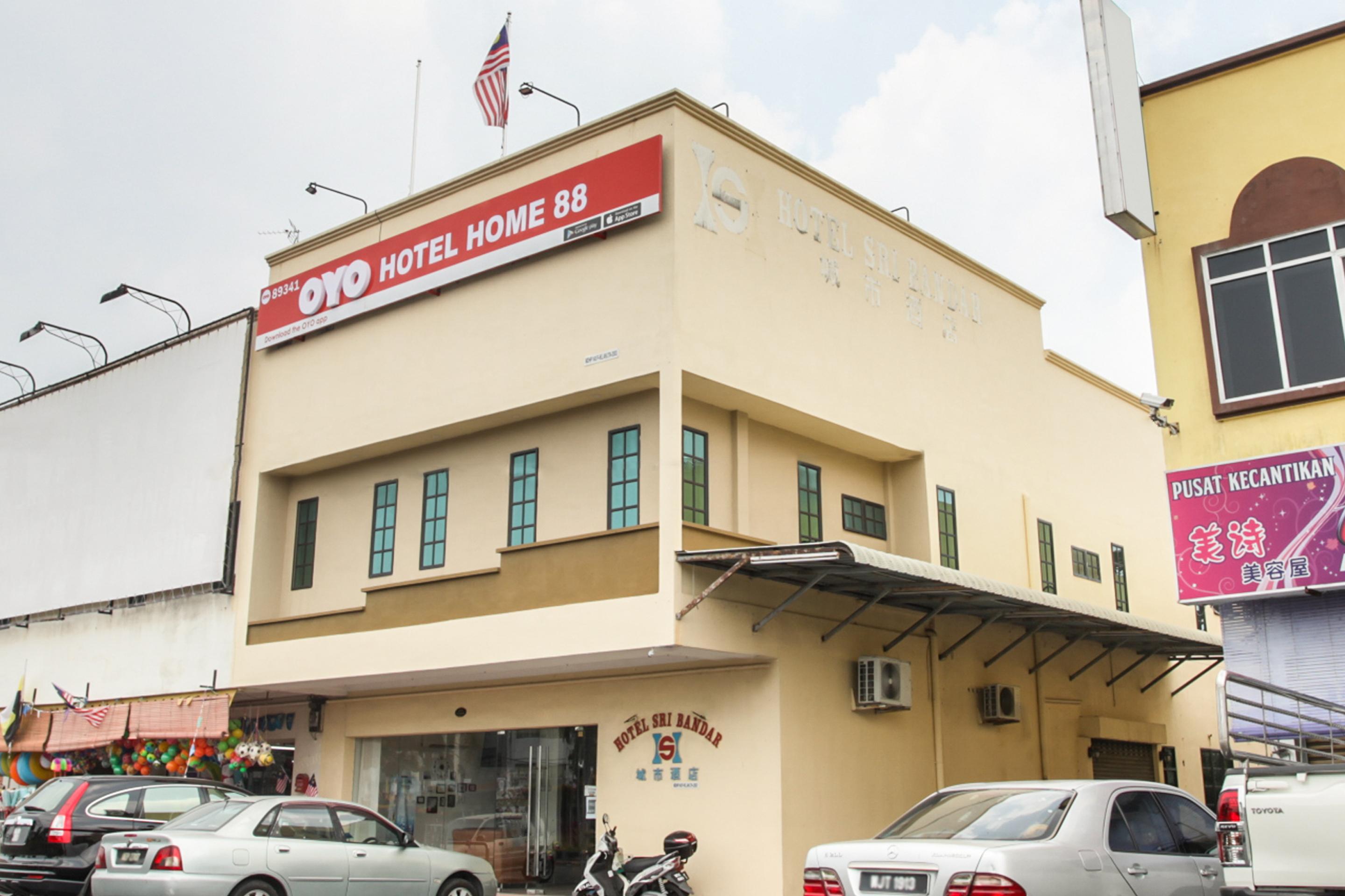 Hotel Home 88 Teluk Intan Exterior foto